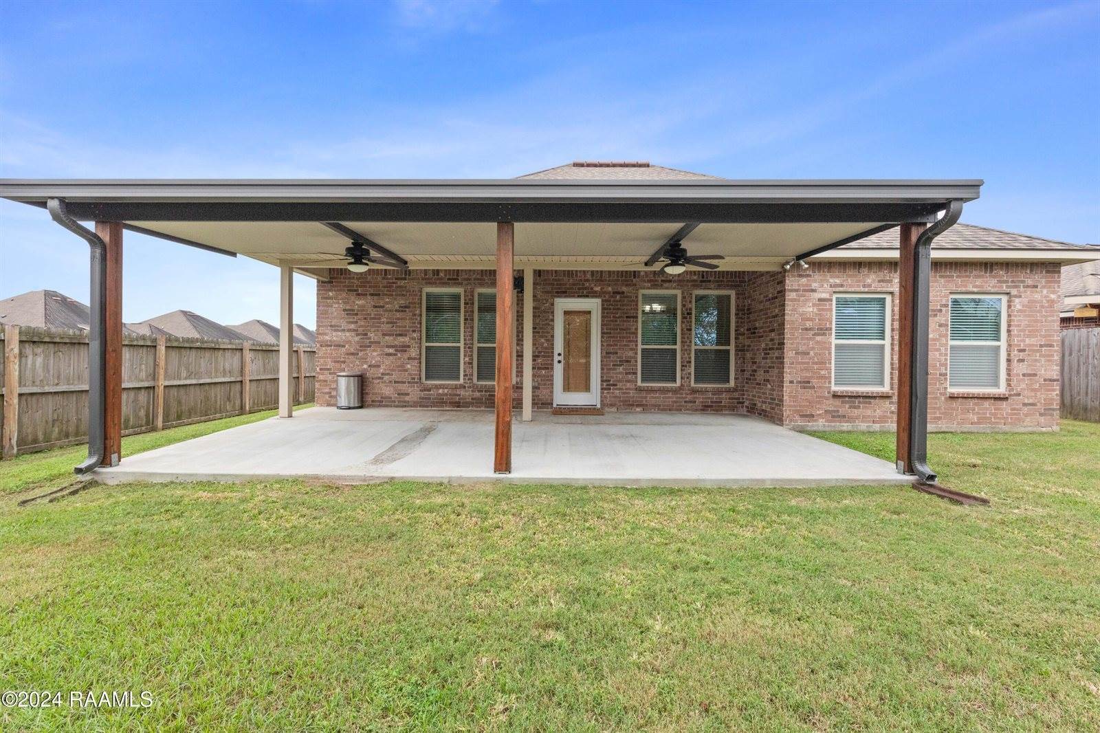 100 Green Mountain Ridge Street, Youngsville, LA 70592