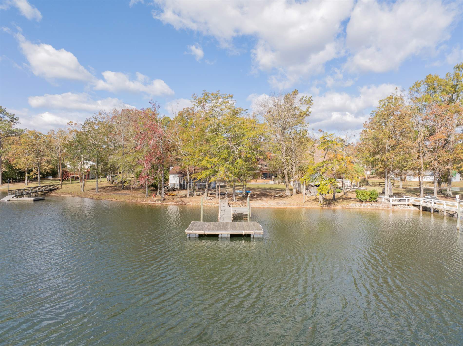 464 Woods Point, Gilbert, SC 29054