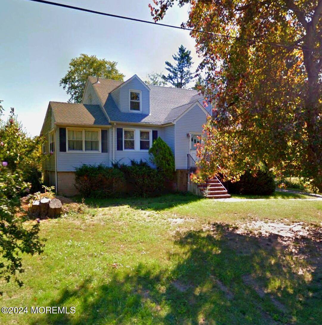 6 Gates Avenue, East Brunswick, NJ 08816