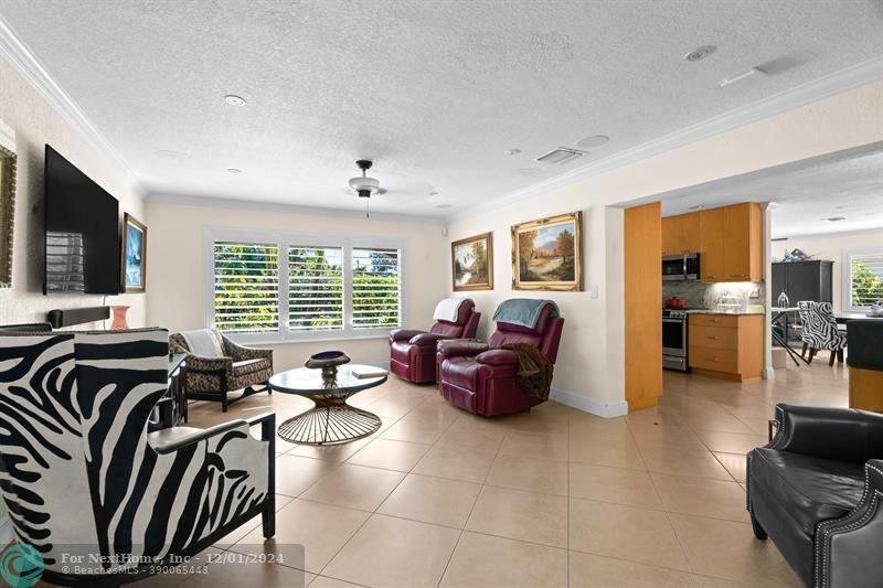 5779 NE 17th Ter, Fort Lauderdale, FL 33334