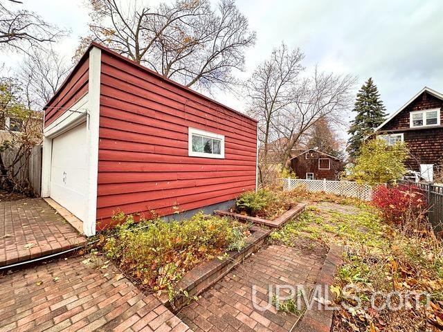 409 E Ohio Street, Marquette, MI 49855