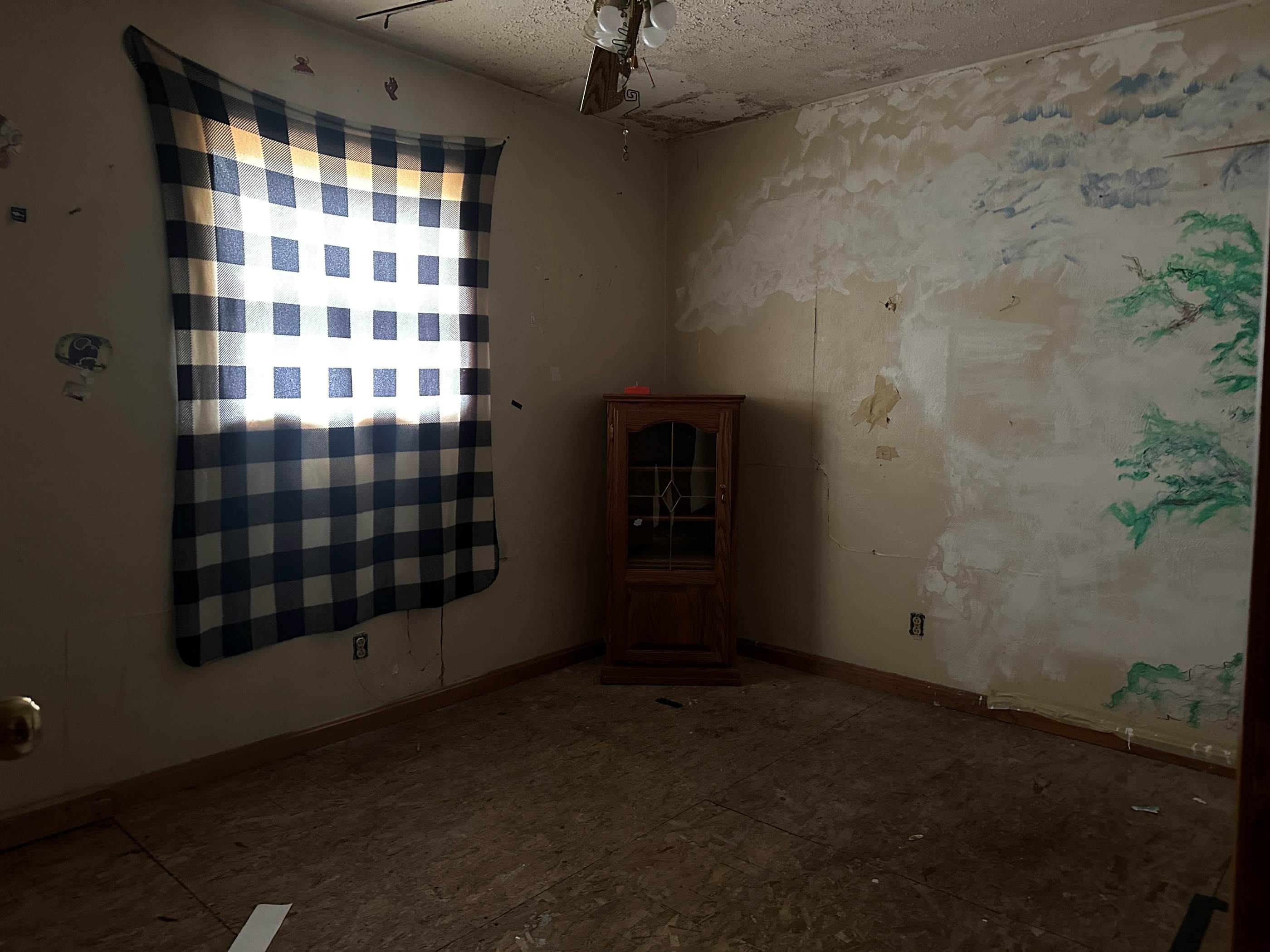 512 Ray Ave, Ashland, OH 44805