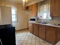 512 Ray Ave, Ashland, OH 44805