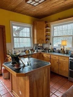 20 Monument Road, Abbot, ME 04406