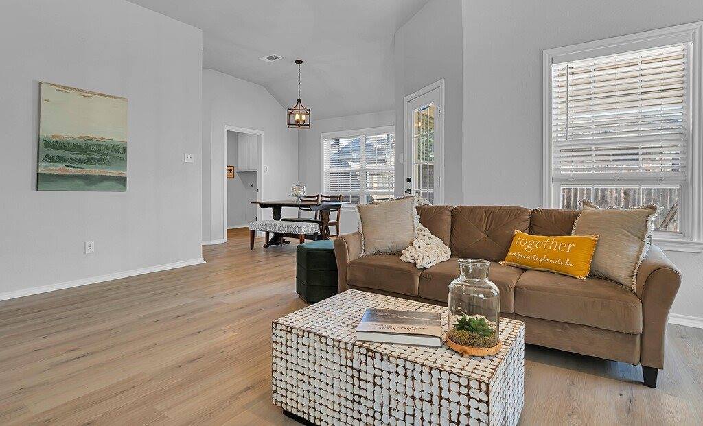 217 Lux Drive, Robinson, TX 76706