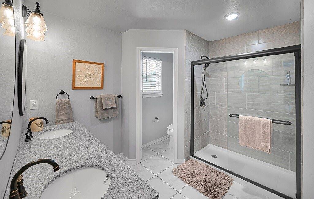 217 Lux Drive, Robinson, TX 76706