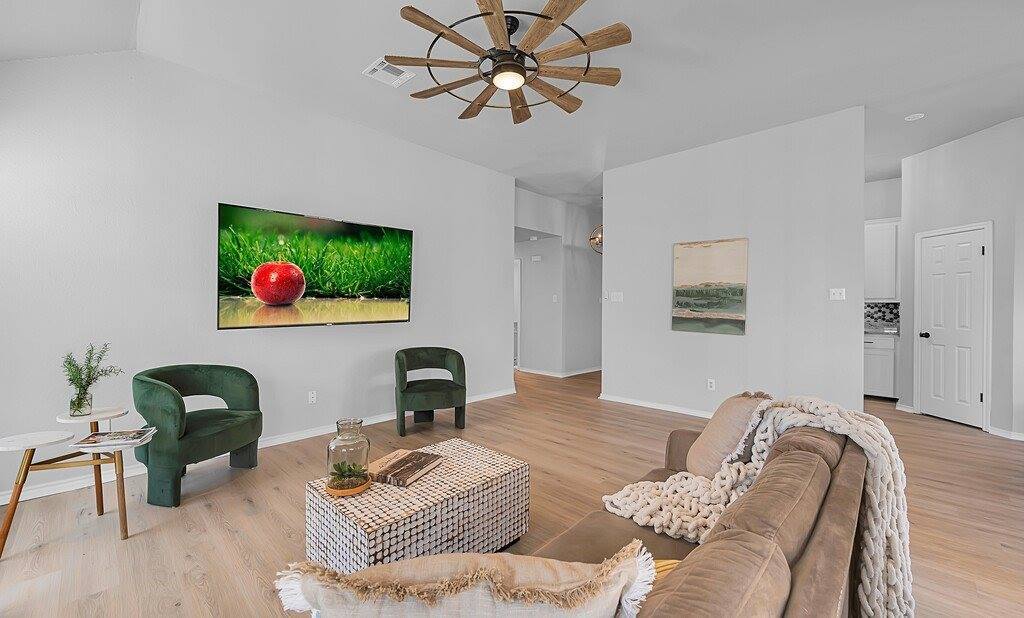 217 Lux Drive, Robinson, TX 76706