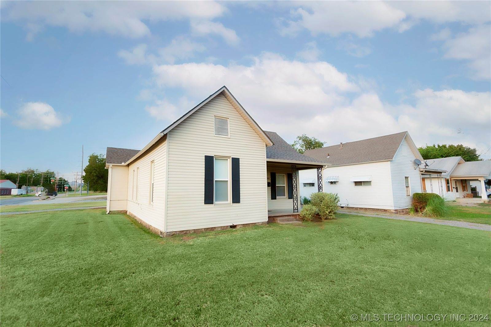 901 East Delaware RT 1 Avenue, McAlester, OK 74501