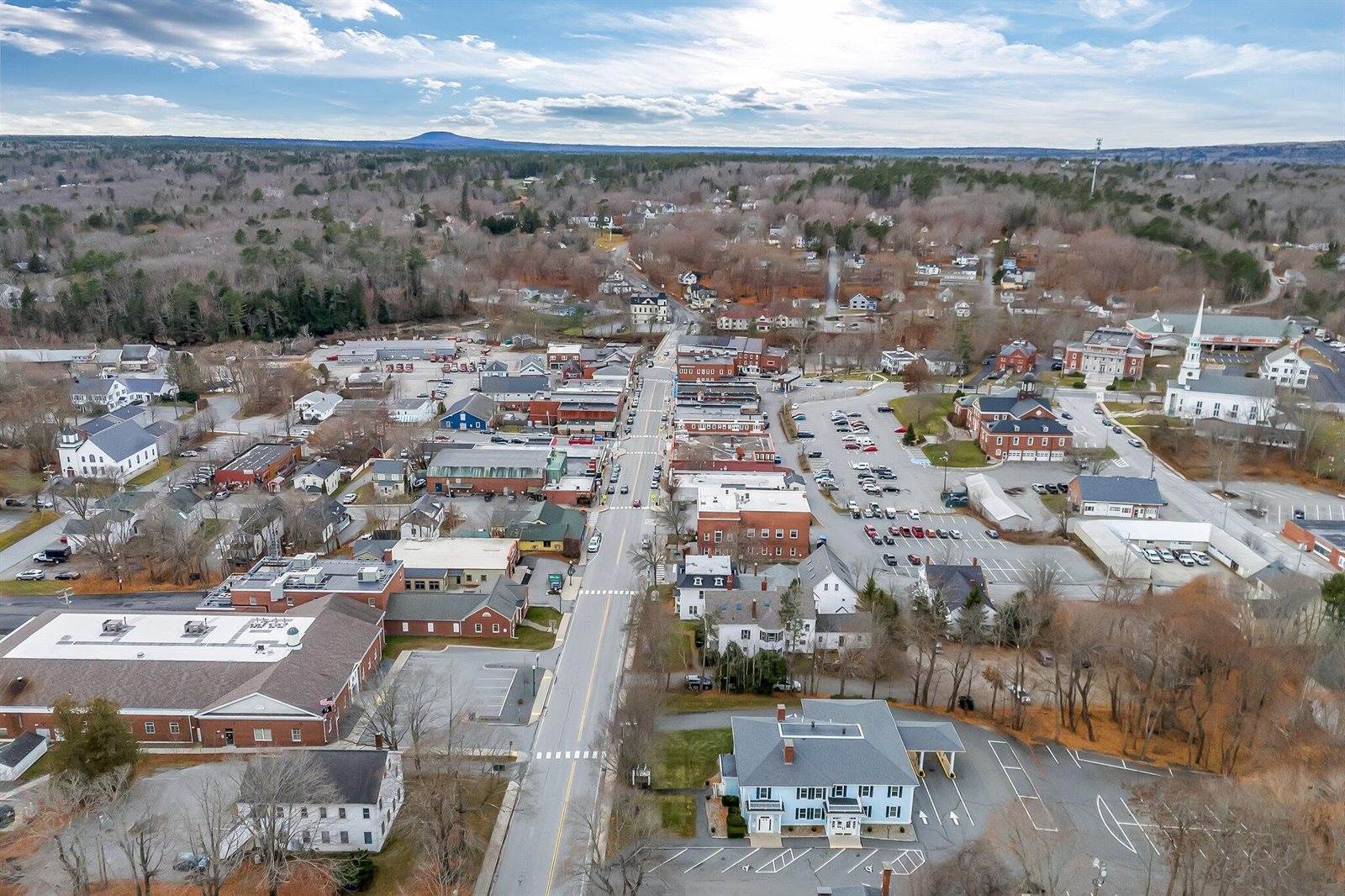 192 Main Street, Ellsworth, ME 04605