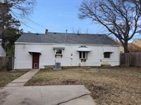 3109 E Maplewood Dr, Wichita, KS 67214