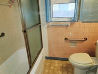 3109 E Maplewood Dr, Wichita, KS 67214