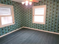 3109 E Maplewood Dr, Wichita, KS 67214