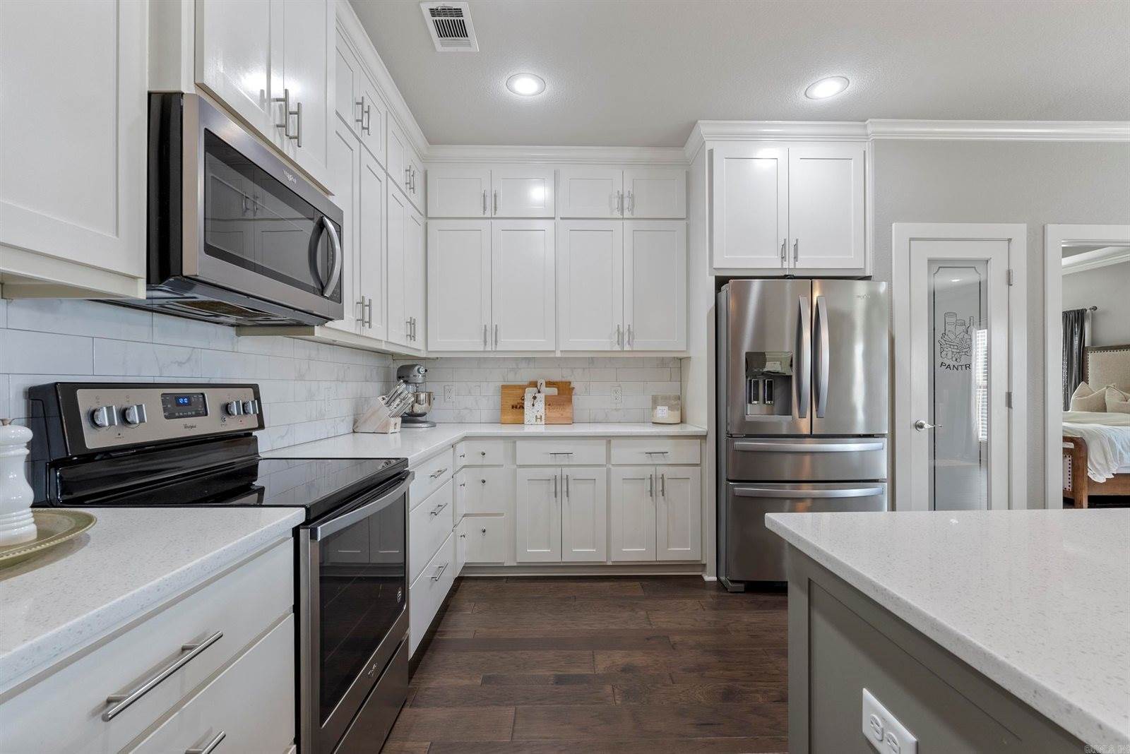 8 Lapis Cove, Greenbrier, AR 72058