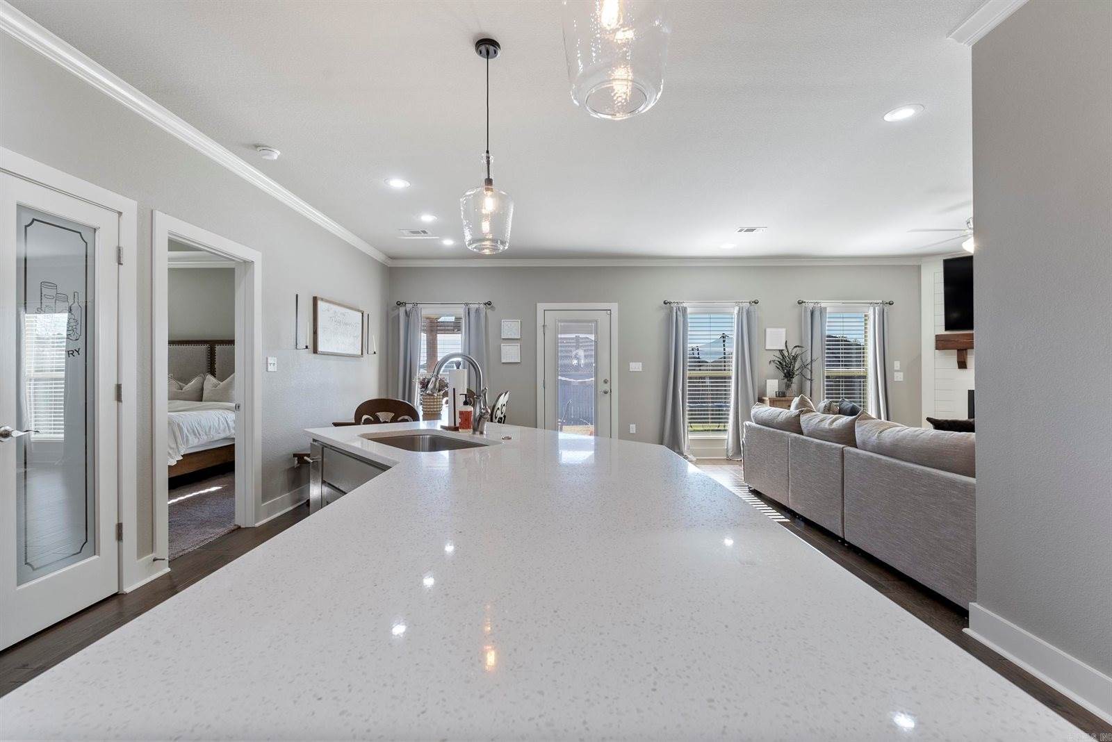 8 Lapis Cove, Greenbrier, AR 72058