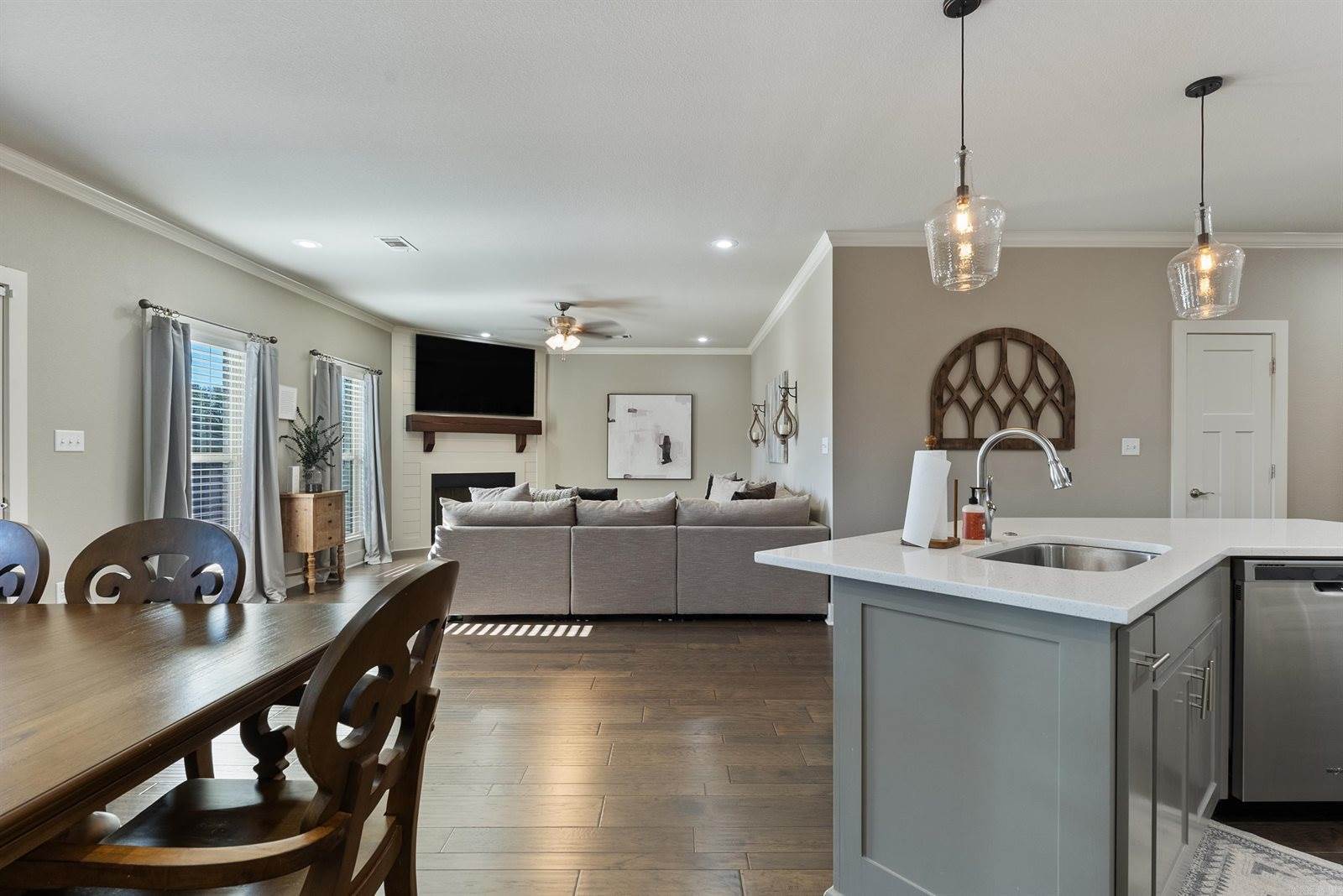 8 Lapis Cove, Greenbrier, AR 72058