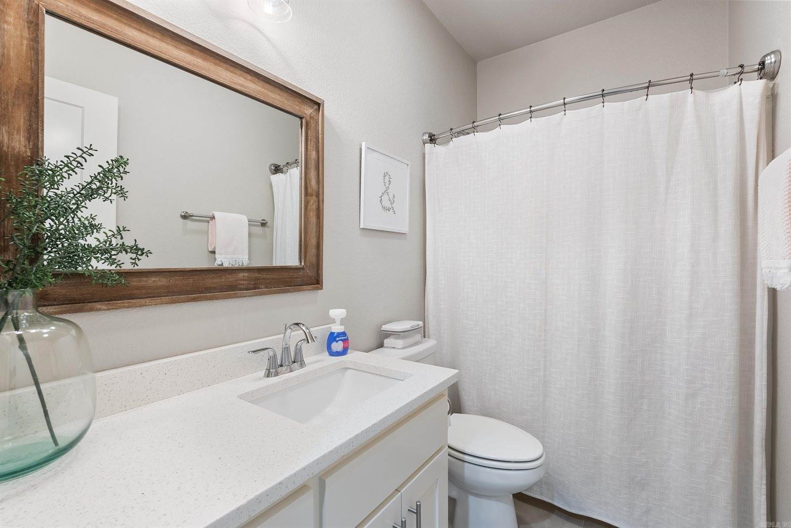 8 Lapis Cove, Greenbrier, AR 72058