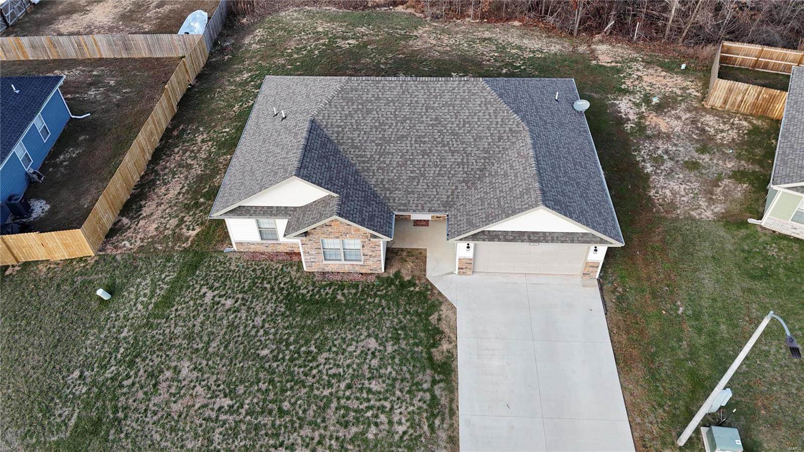 205 Andrews Drive, Saint Robert, MO 65584