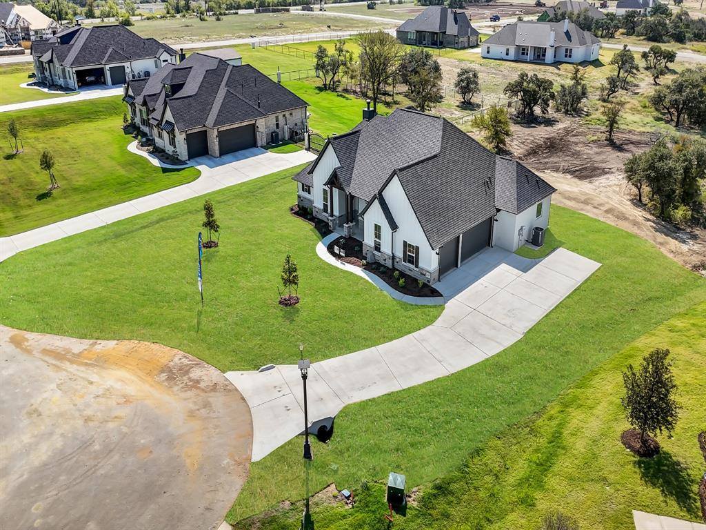 409 Collum View, Azle, TX 76020