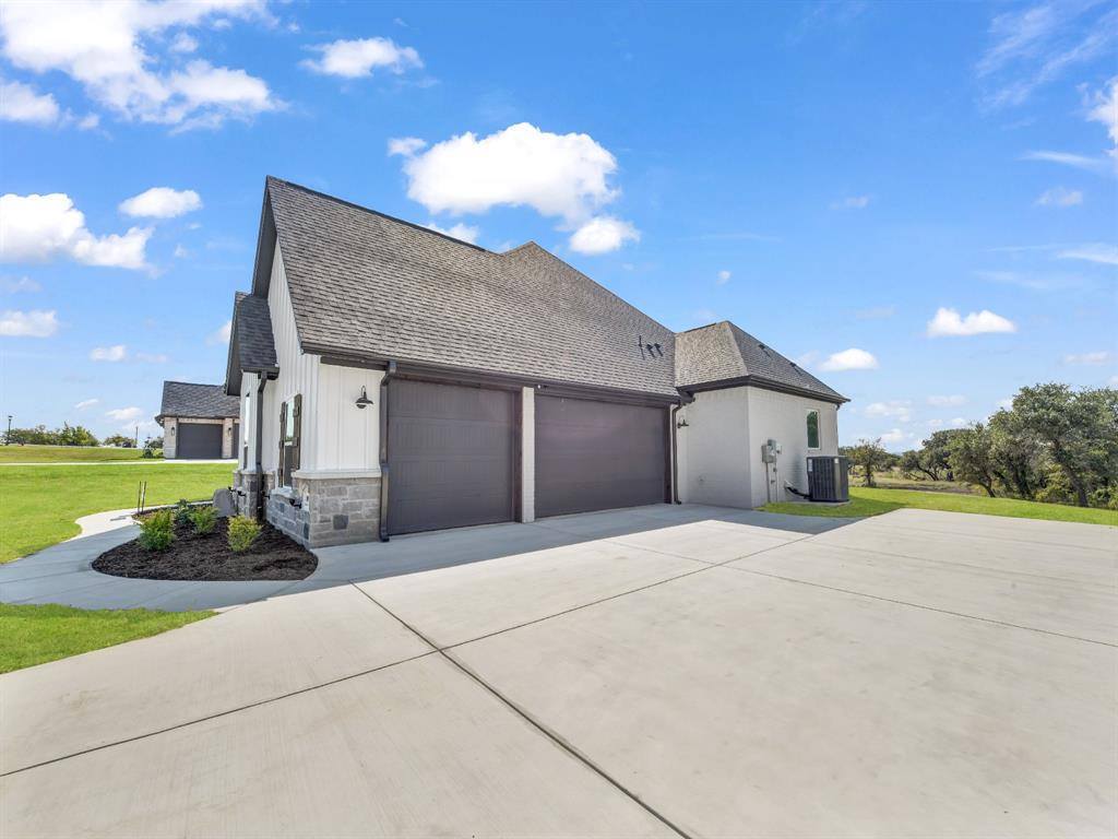 409 Collum View, Azle, TX 76020