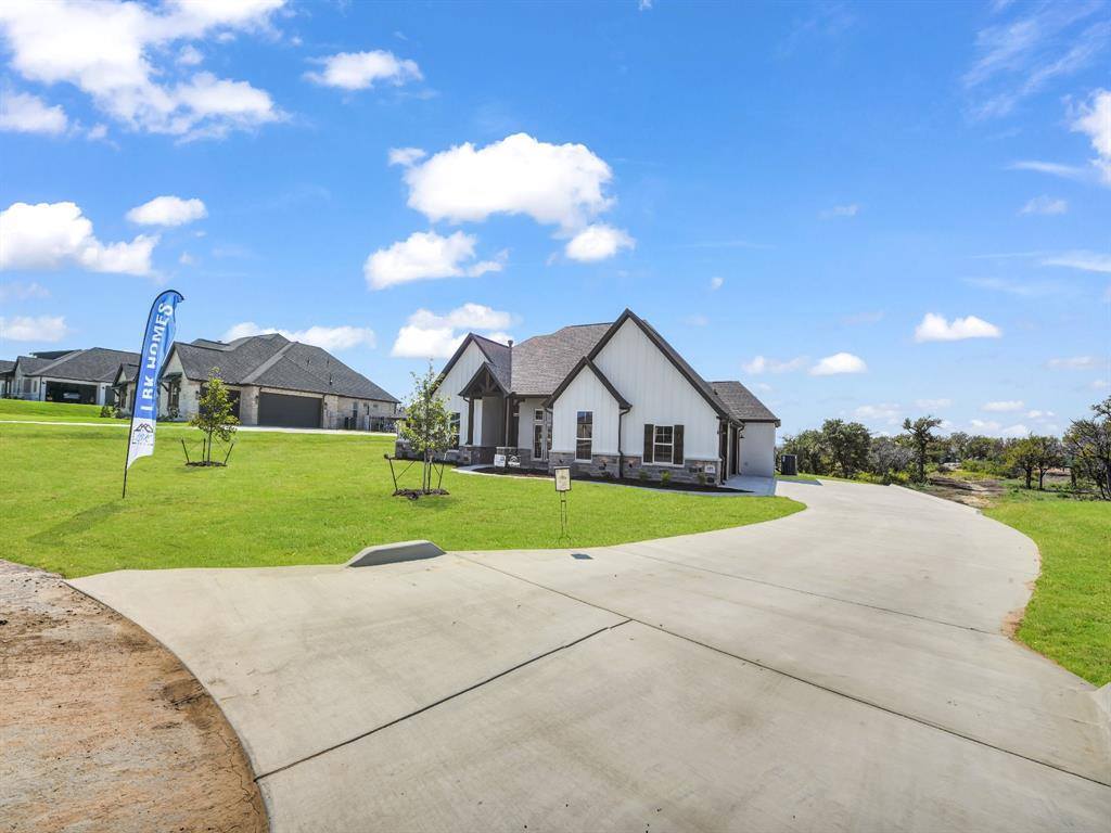 409 Collum View, Azle, TX 76020