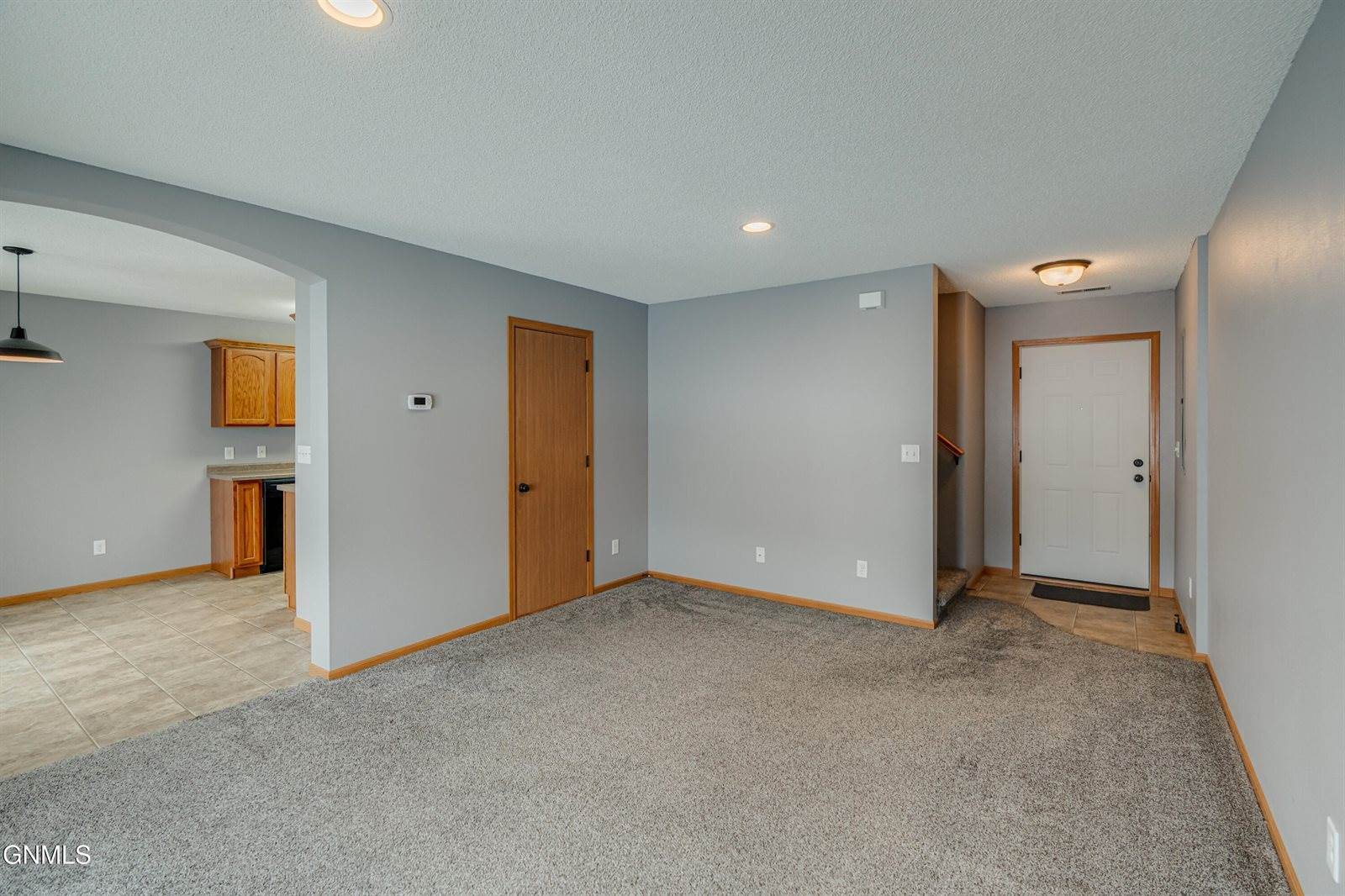 1312 Sorrento Circle, Bismarck, ND 58501