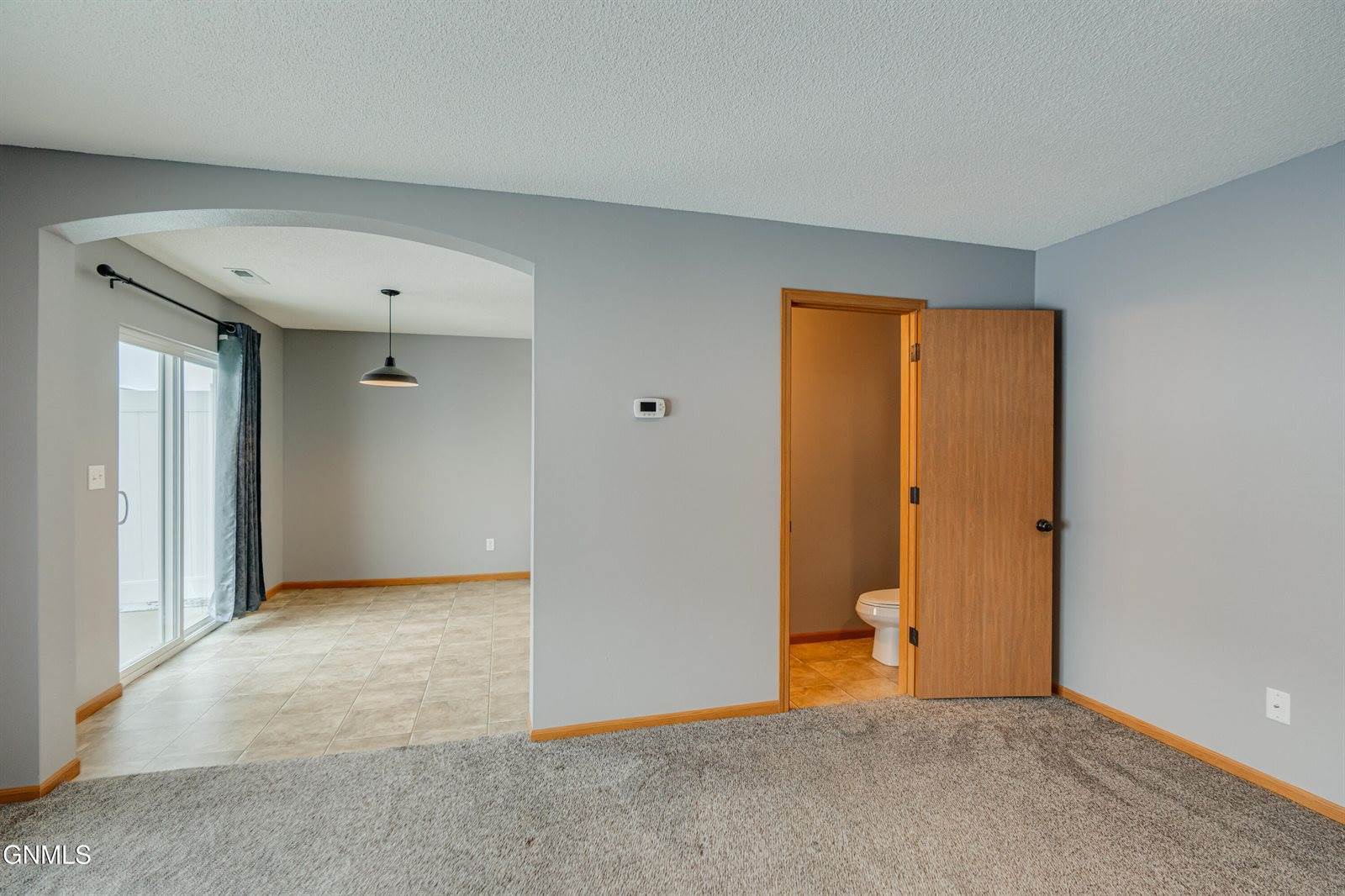 1312 Sorrento Circle, Bismarck, ND 58501