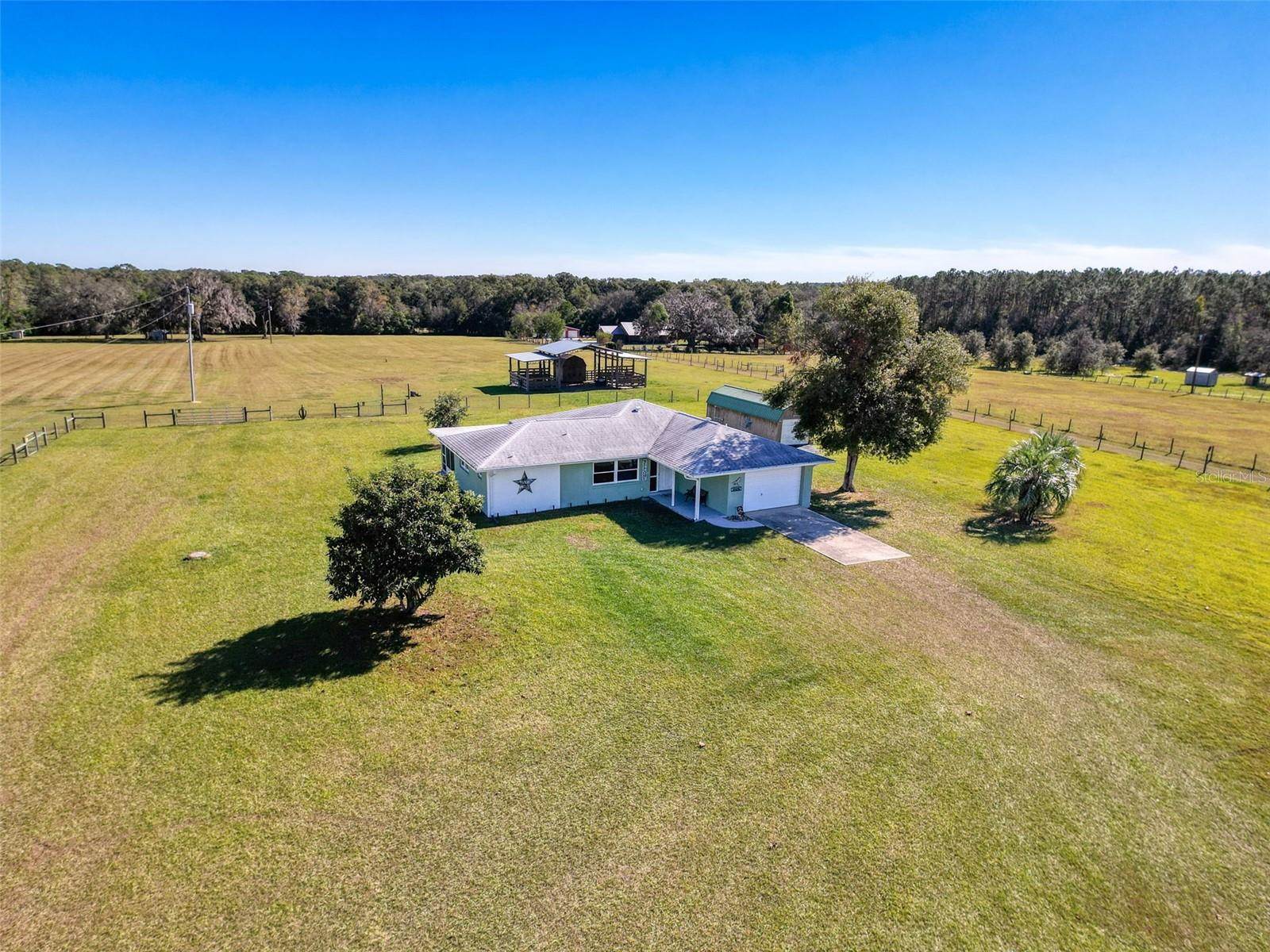 26743 Mondon Hill Road, Brooksville, FL 34601