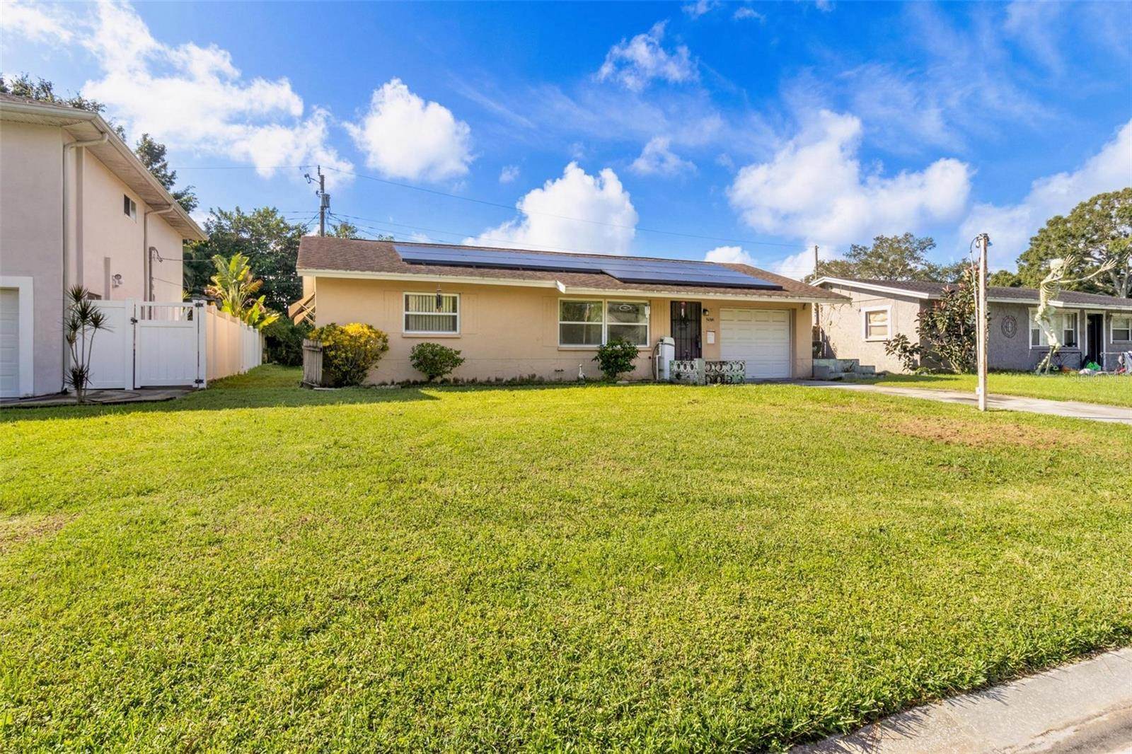 2572 62nd Terrace N, Saint Petersburg, FL 33702