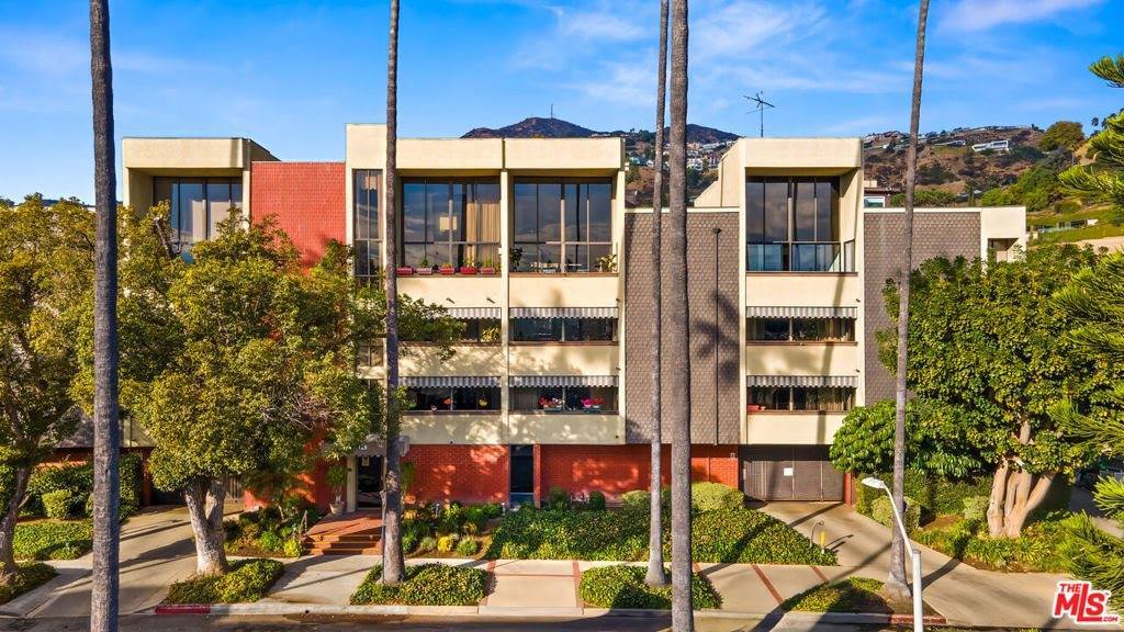 125 West Mountain Street, #115, Glendale, CA 91202