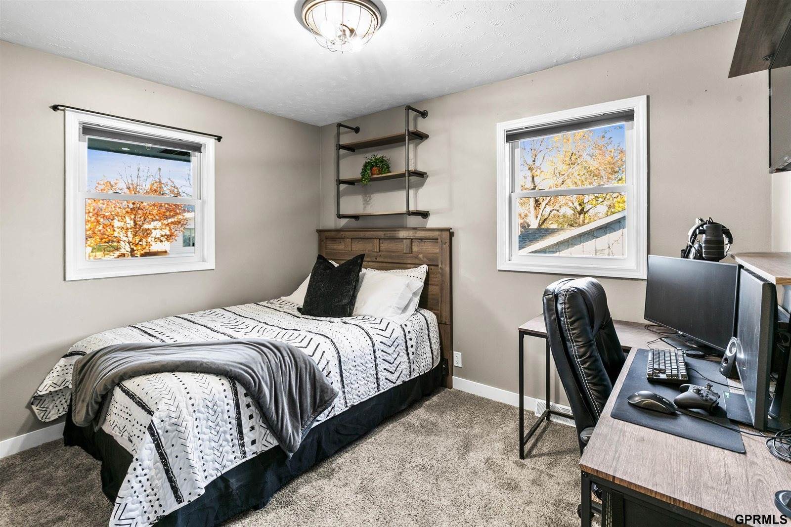 3035 South 134th Avenue, Omaha, NE 68144