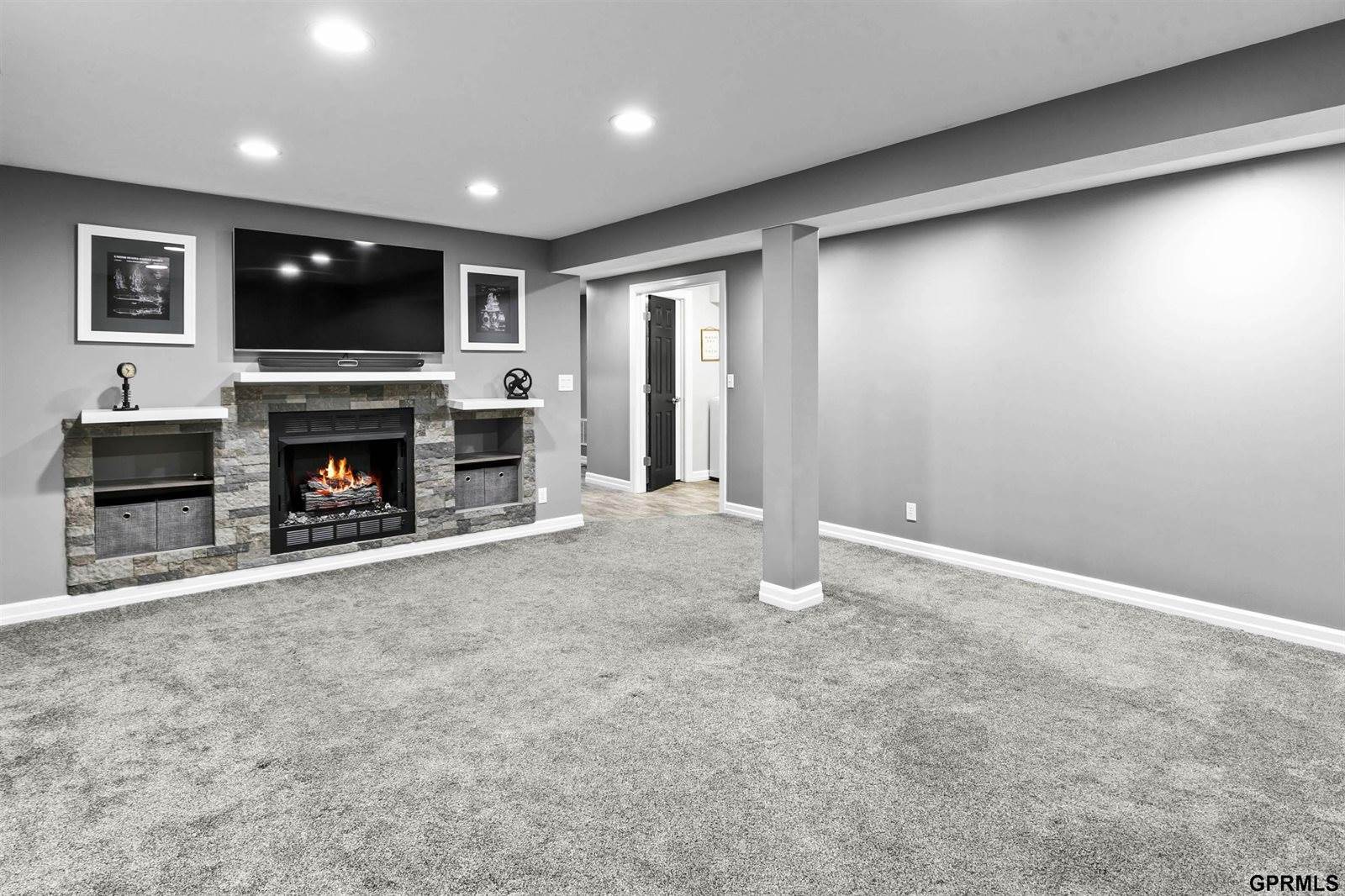 3035 South 134th Avenue, Omaha, NE 68144