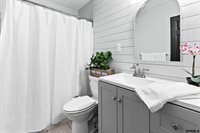 3035 South 134th Avenue, Omaha, NE 68144