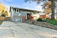 3035 South 134th Avenue, Omaha, NE 68144