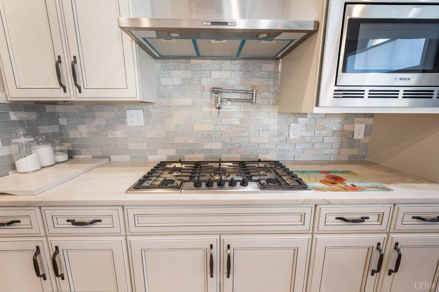 1088 Two Bid Road, Evington, VA 24550