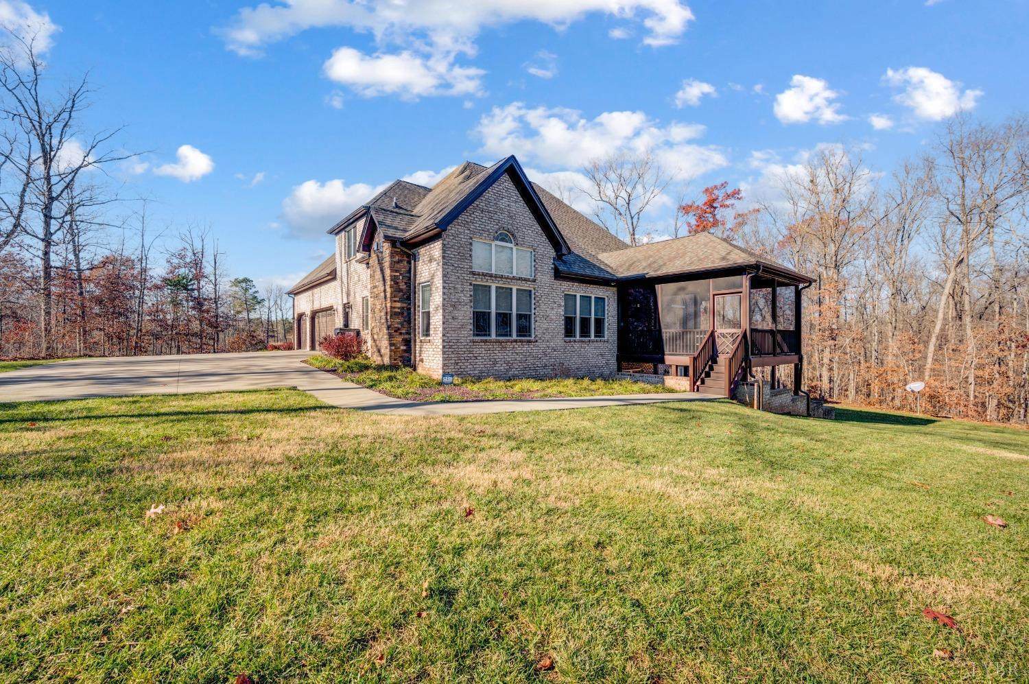 1088 Two Bid Road, Evington, VA 24550