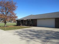 4722 E Heritage Circle, Muncie, IN 47303