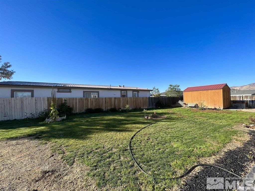 106 Manhattan Dr, Battle Mountain, NV 89820