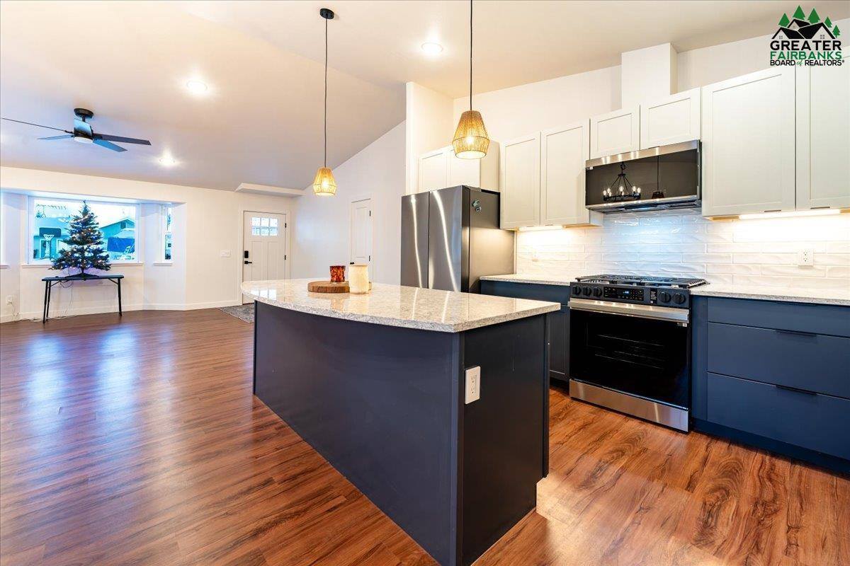 980 Refinery Loop, North Pole, AK 99705