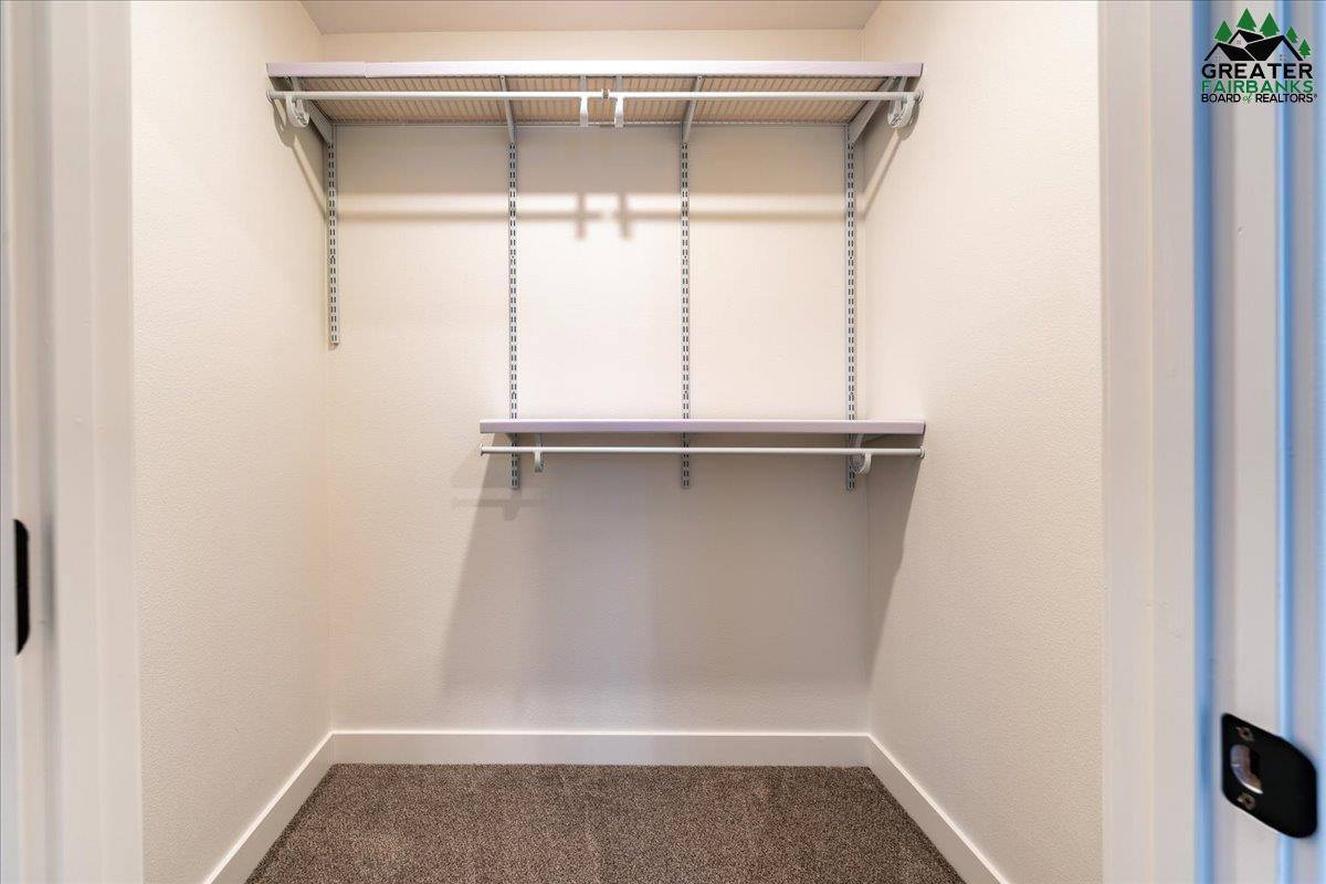 980 Refinery Loop, North Pole, AK 99705