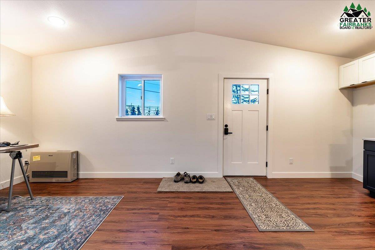 980 Refinery Loop, North Pole, AK 99705