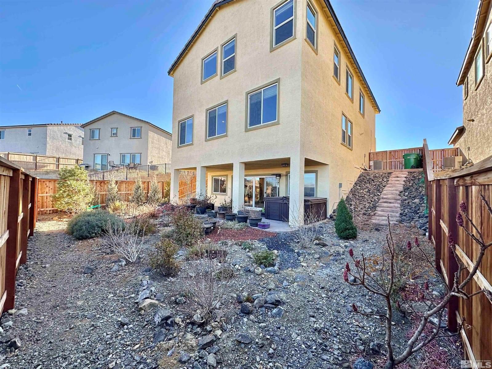 2015 Painted Sky Way, Sun Valley, NV 89433