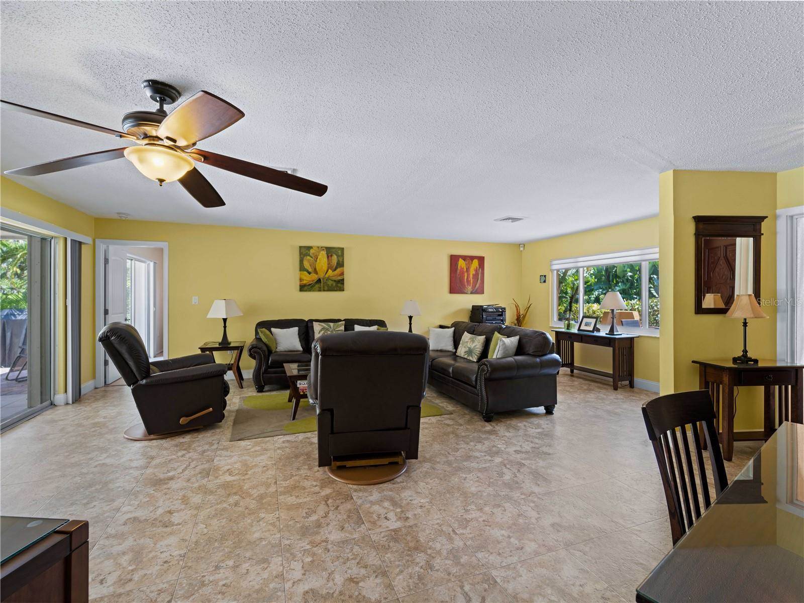 424 Baycrest Drive, Venice, FL 34285