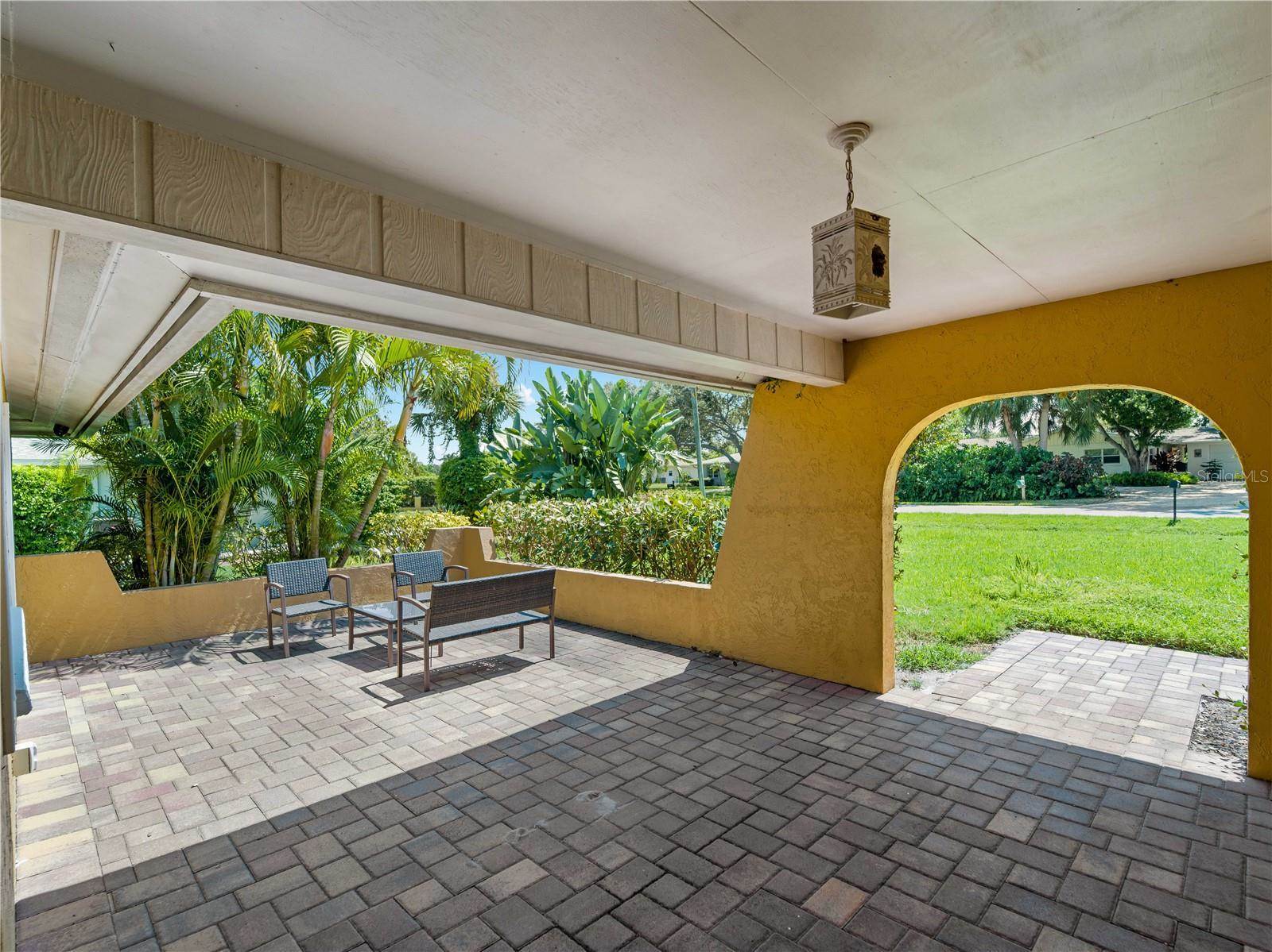 424 Baycrest Drive, Venice, FL 34285