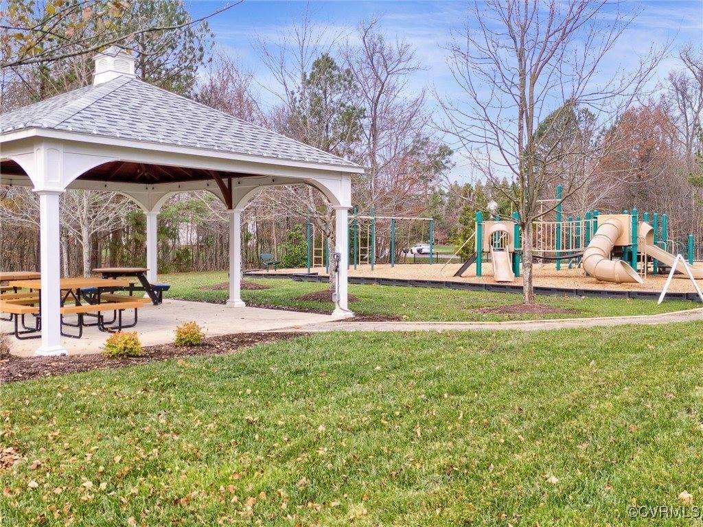 14013 Forest Creek Drive, Chesterfield County, VA 23113