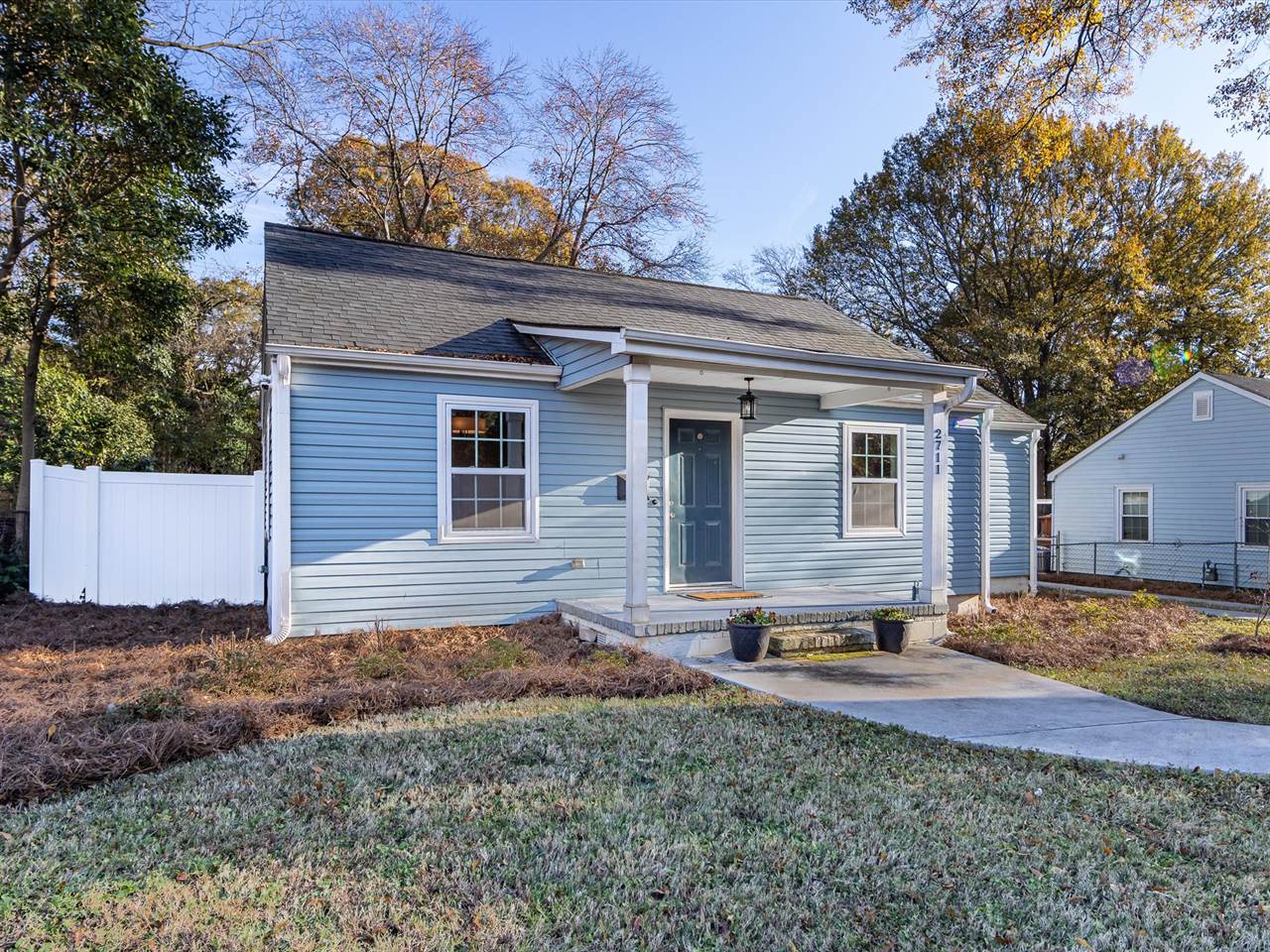 2711 Cowles Road, Charlotte, NC 28208