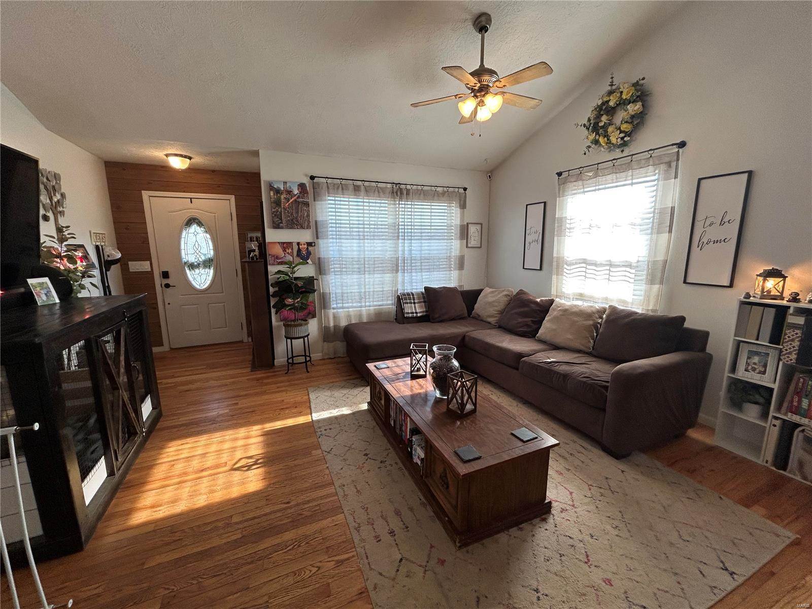 24605 Talladega Road, Saint Robert, MO 65584