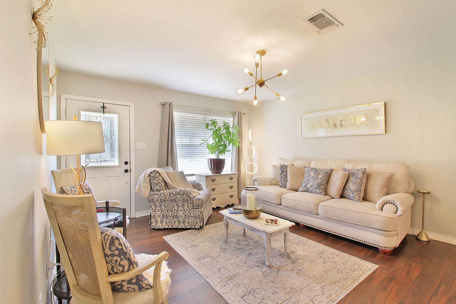 226 Audrey Circle, Ocean Springs, MS 39564