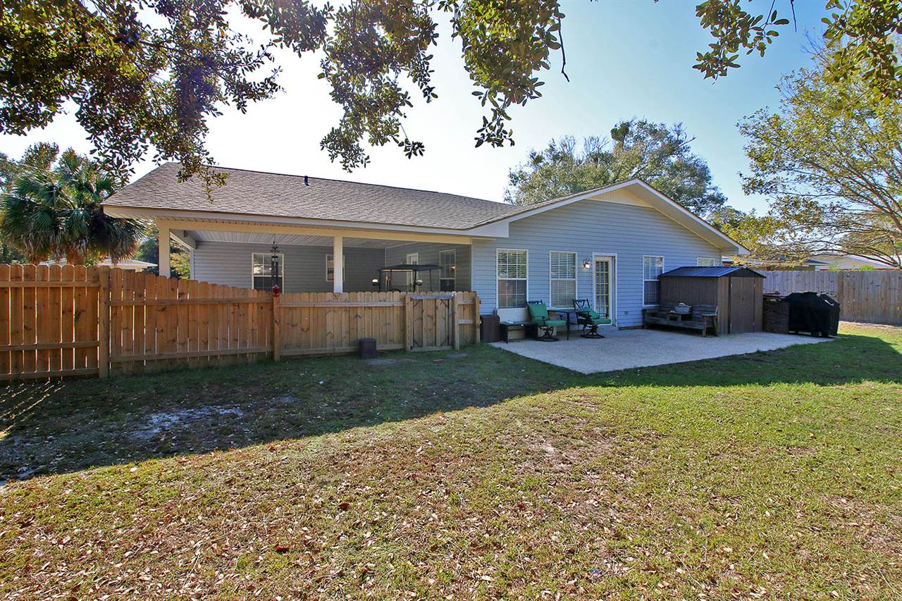 226 Audrey Circle, Ocean Springs, MS 39564