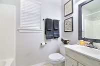 226 Audrey Circle, Ocean Springs, MS 39564