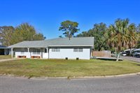 226 Audrey Circle, Ocean Springs, MS 39564